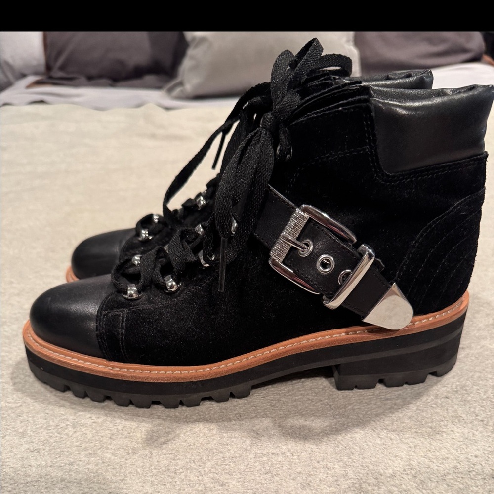 MARC FISHER Boots Mlindre Combat Boots